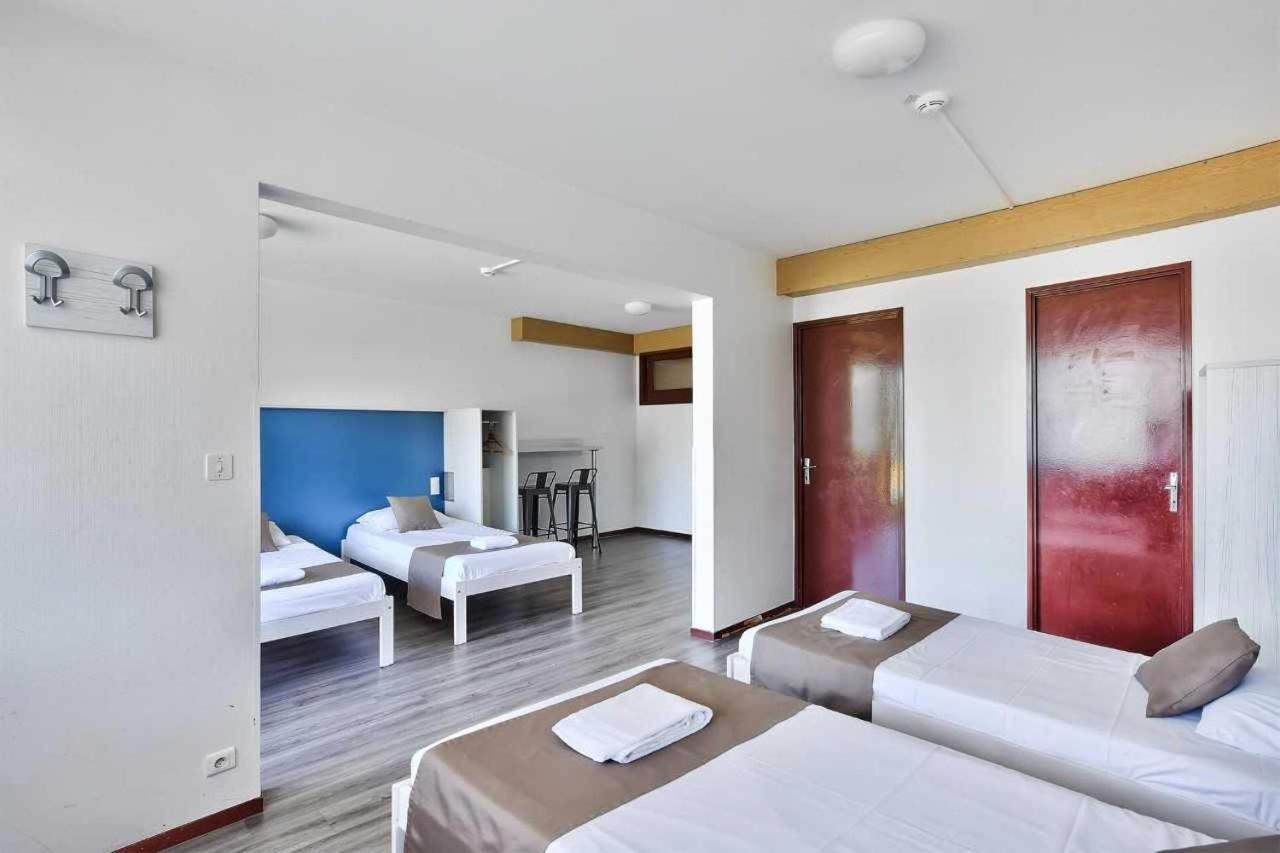 Cote Lac Hostel Evian エクステリア 写真