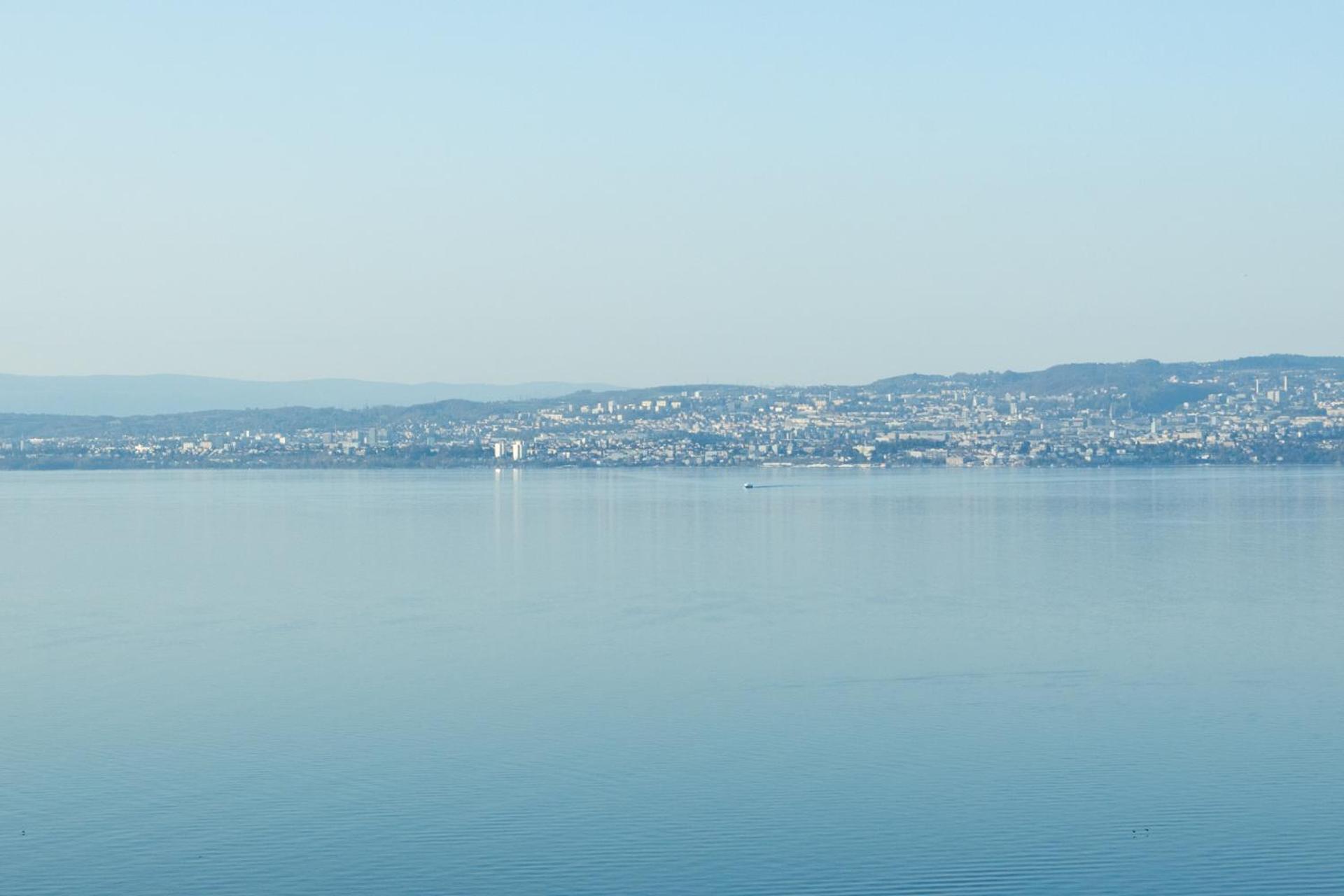 Cote Lac Hostel Evian 部屋 写真